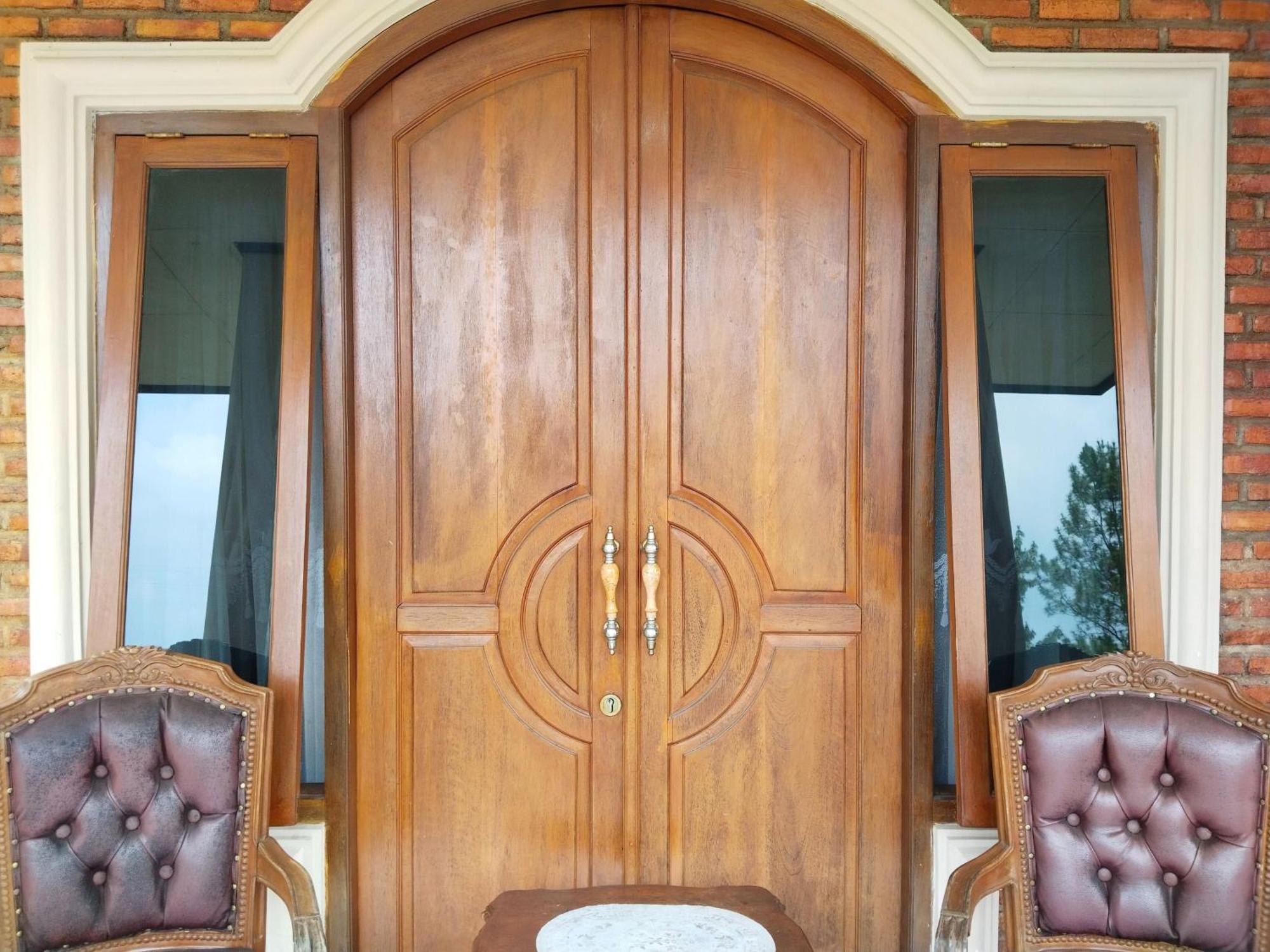 Villa Yustisia Curug 7 Cilember Cisarua Exteriör bild